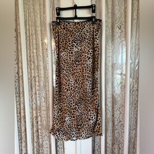 Cheetah print skirt M